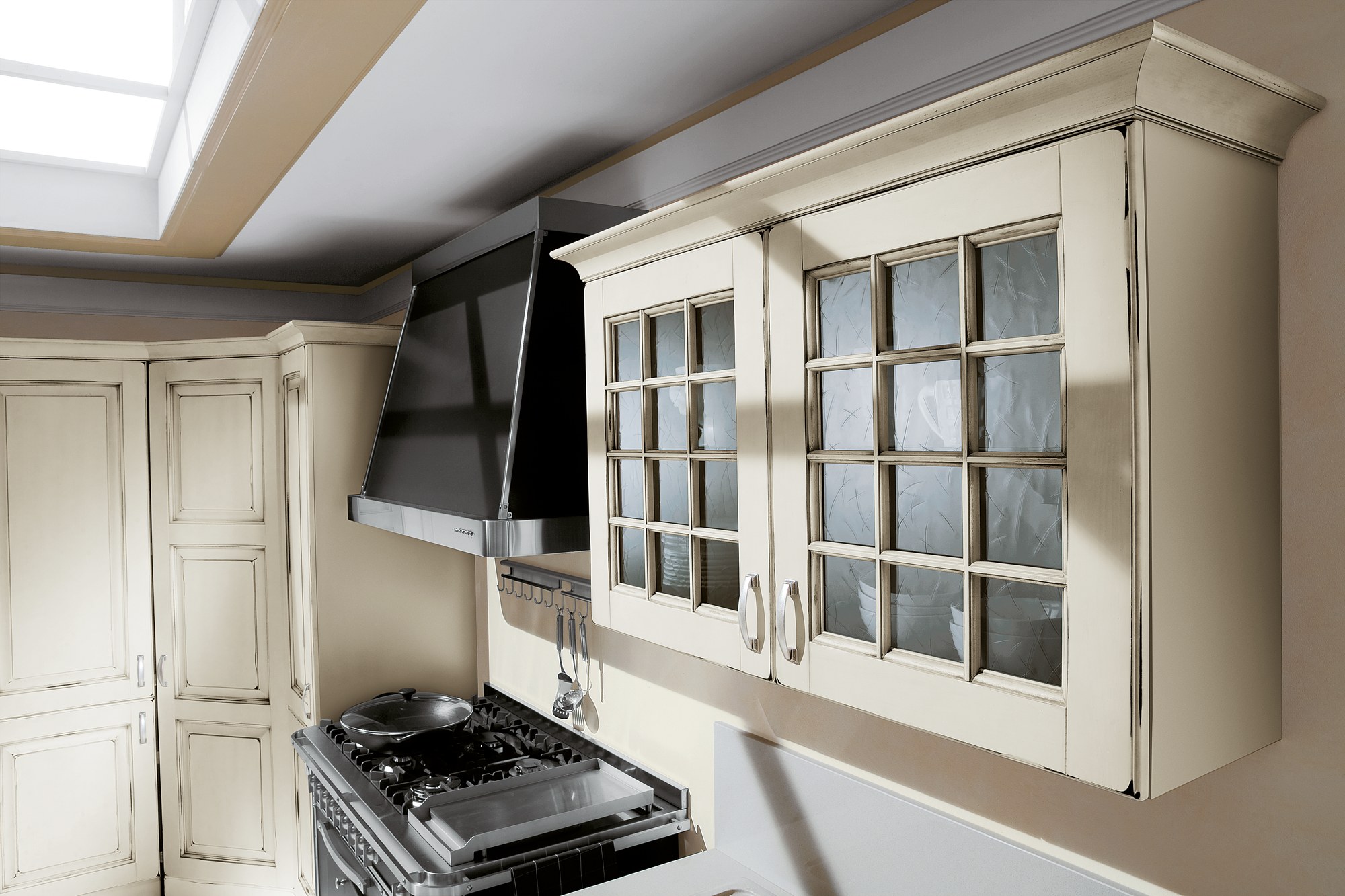 Sira Cucine Eva · Bianco Antico — Side View