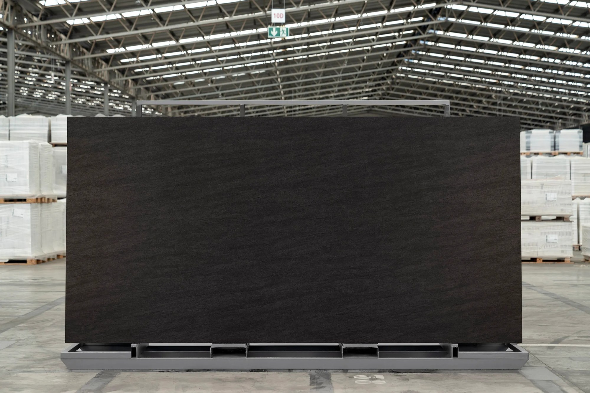Ascale Etna Black — λεπτομέρεια