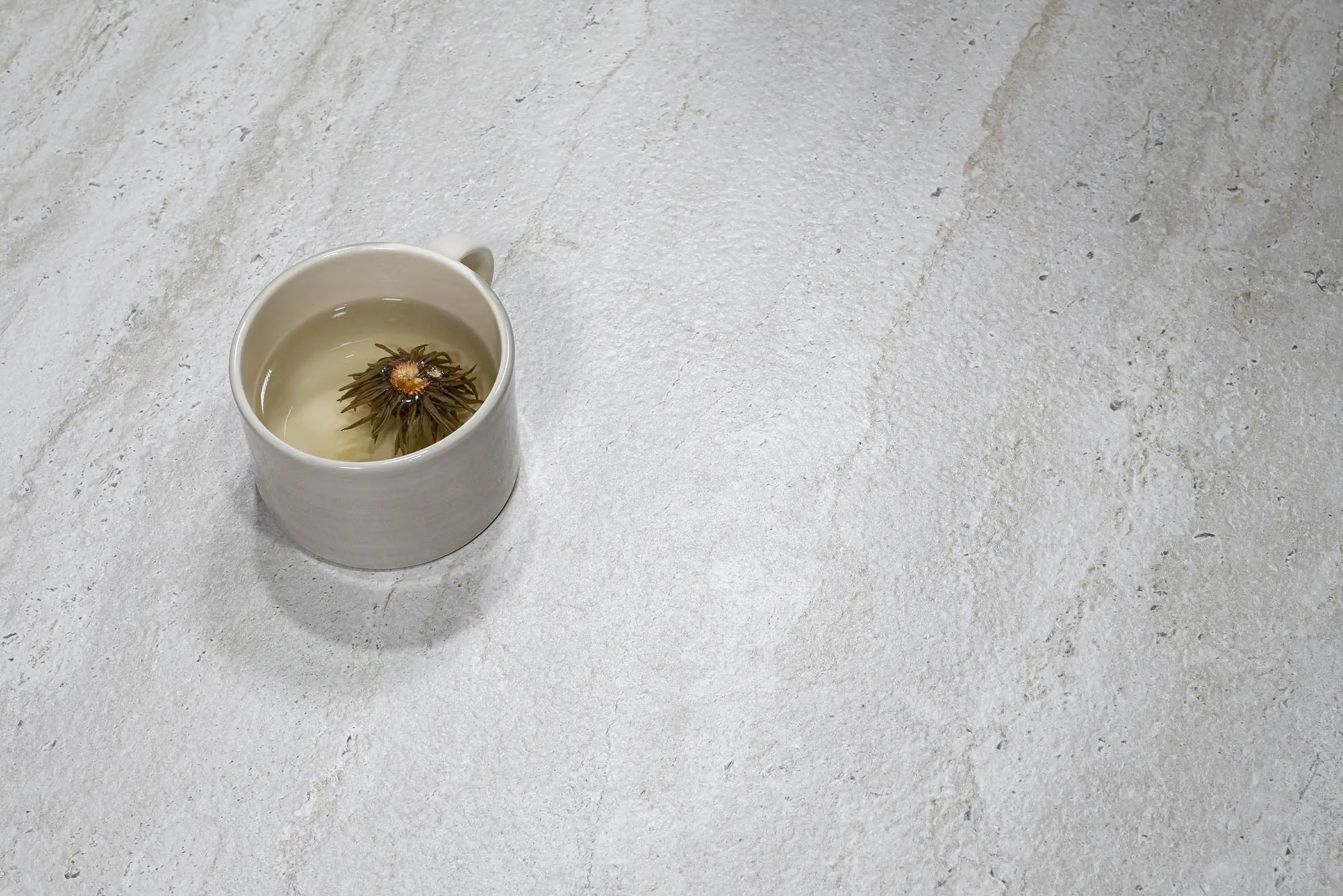 Ascale Tivoli White — λεπτομέρεια